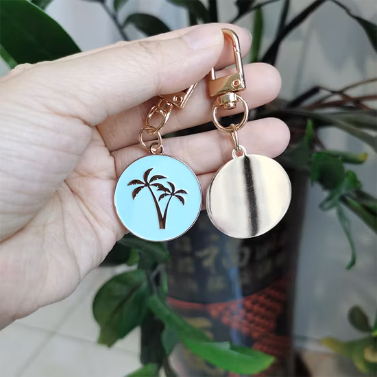 中国メーカー亜鉛合金キーホルダーカスタムパーソナライズされたソフトハードエナメルキーホルダー